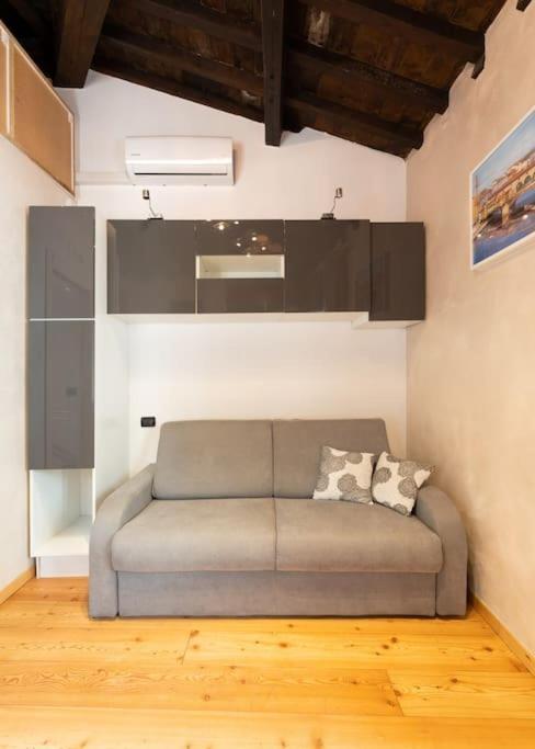 פירנצה Keys Of Italy - Guantomono 15 - Monolocale Conveniente E Centralissimo מראה חיצוני תמונה